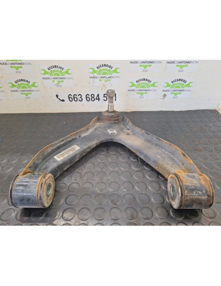 [103877] BRAZO SUSPENSION SUPERIOR DELANTERO IZQUIERDO - IVECO DAILY FURGÓN (01/2014 - ...)