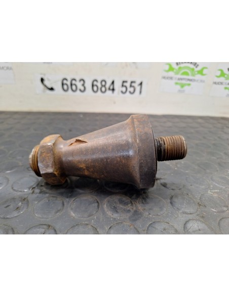 [104262] BUJE - NISSAN ATLEON