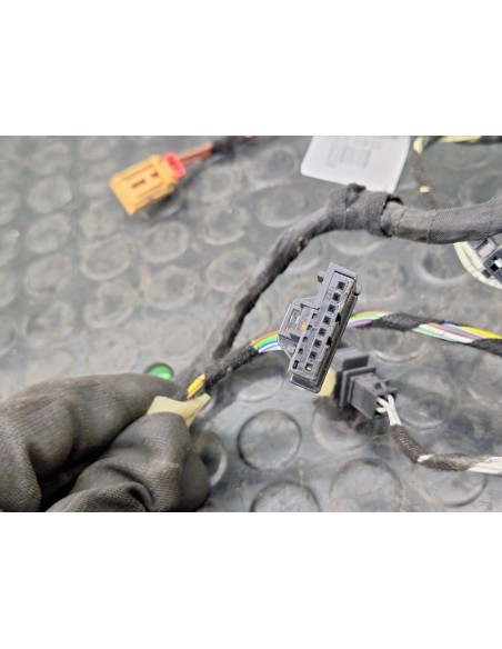 [102334] CABLEADO PUERTA DELANTERA DERECHA - VOLKSWAGEN T-ROC (01/2017 - 12/2020)