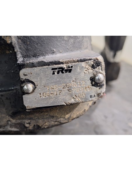 [106173] CAJA DIRECCION - NISSAN TRADE 100