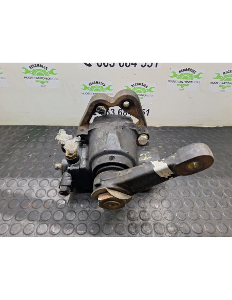 [106173] CAJA DIRECCION - NISSAN TRADE 100