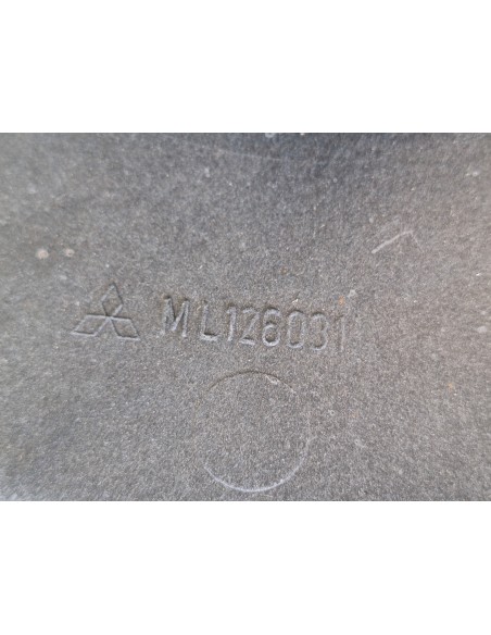 [106634] CAJA FILTRO AIRE - MITSUBISHI CANTER 01.87 - (01/1987 - 01/1997)