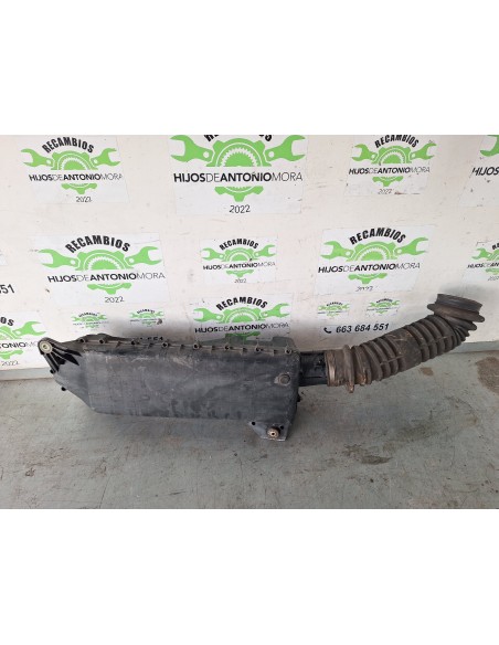 [105188] CAJA FILTRO AIRE - MERCEDES 914