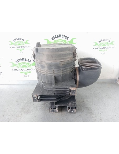 [102412] CAJA FILTRO AIRE - RENAULT MIDLUM (01/2000 - 12/2013)