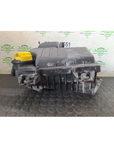 [105526] CAJA FILTRO AIRE - OPEL VIVARO FURGÓN