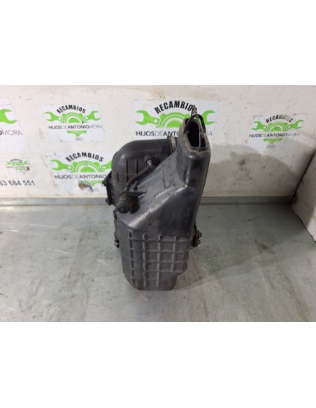 [106576] CAJA FILTRO AIRE - MITSUBISHI CANTER EURO 5/EEV (01/2009 - ...)