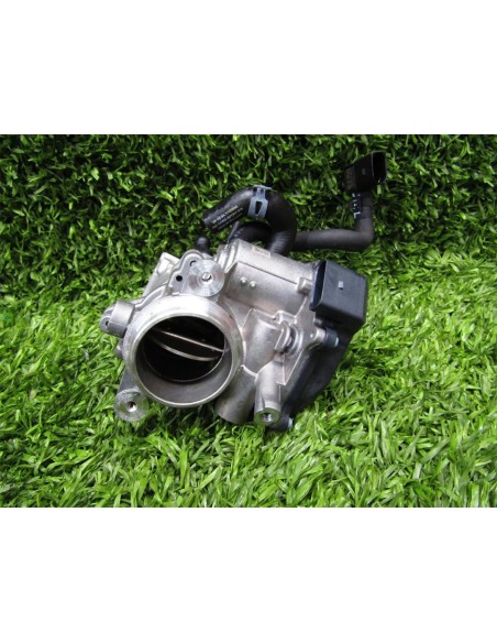 [93049] CAJA MARIPOSA - AUDI Q2 (GAB)