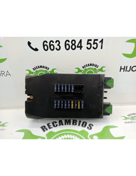 [94872] CAJA RELES / FUSIBLES - MERCEDES VITO COMBI 06.2003 -