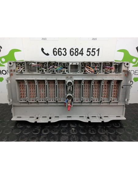 [91665] CAJA RELES / FUSIBLES - SCANIA SERIE 4 (P/R 94 G) (01/1996 - 01/2004)