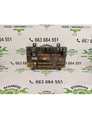 [91105] CAJA RELES / FUSIBLES - VOLVO FH 12...