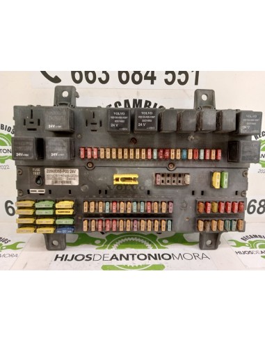 [91105] CAJA RELES / FUSIBLES - VOLVO FH 12...
