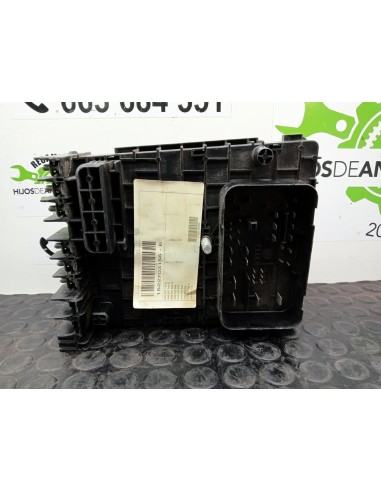 [98733] CAJA RELES / FUSIBLES - VOLKSWAGEN...