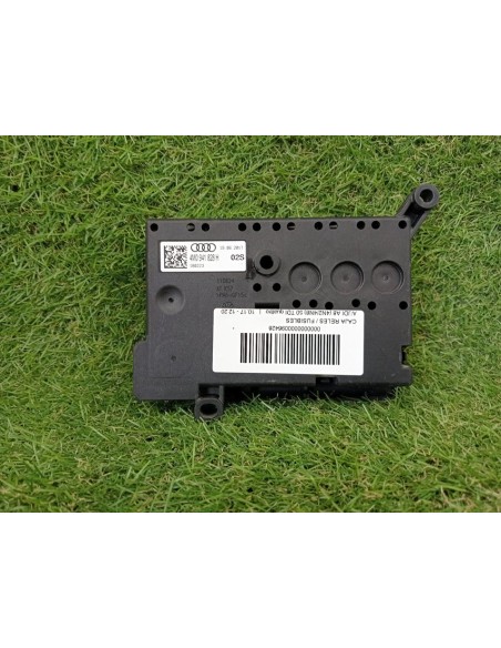 [96428] CAJA RELES / FUSIBLES - AUDI A8 (D2) (01/1994 - 01/1999)