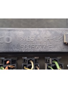 [99071] CAJA RELES / FUSIBLES - IVECO EUROCARGO TECTOR...