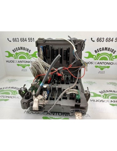 [95644] CAJA RELES / FUSIBLES - RENAULT PREMIUM...