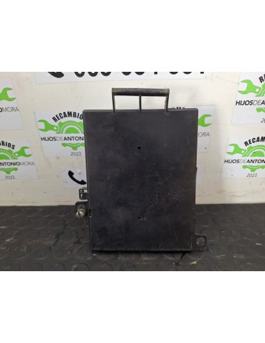 [103417] CAJA RELES / FUSIBLES - MERCEDES MB...