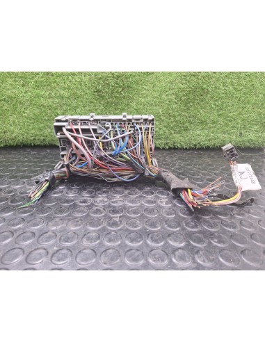 [101861] CAJA RELES / FUSIBLES - FORD TRANSIT...