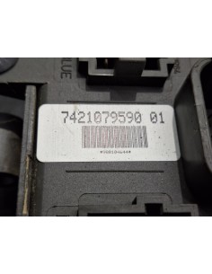 [105024] CAJA RELES / FUSIBLES - VOLVO FM XXX