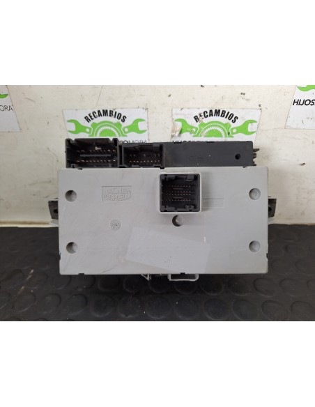 [95466] CAJA RELES / FUSIBLES - IVECO DAILY CAJA CERRADA