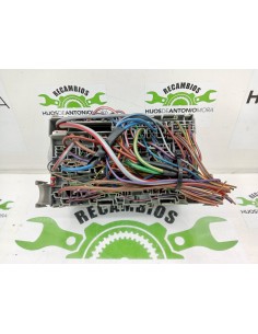 [95479] CAJA RELES / FUSIBLES - FORD TRANSIT COMBI '06