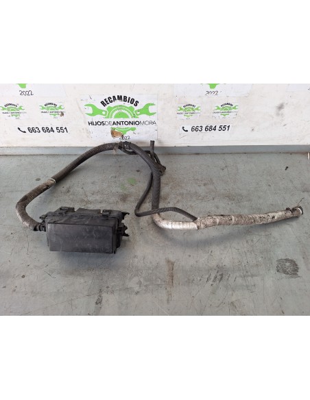 [104776] CAJA RELES / FUSIBLES - NISSAN CABSTAR -09.06 (01/2006 - 12/2013)