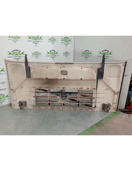 [106303] CALANDRA DELANTERA - VOLVO FH 12 2002 - (01/2002 - 01/2006)