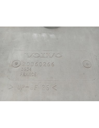 [106303] CALANDRA DELANTERA - VOLVO FH 12 2002...