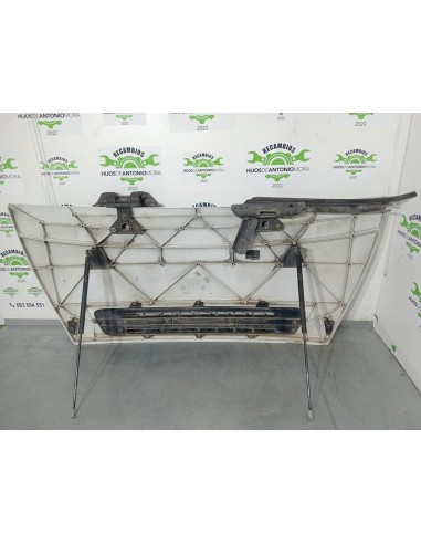 [99653] CALANDRA DELANTERA - IVECO EUROCARGO...