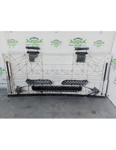 [105192] CALANDRA DELANTERA - NISSAN ATLEON