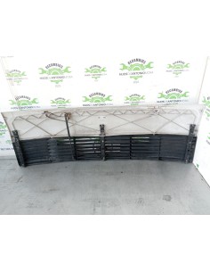 [105193] CALANDRA DELANTERA - MERCEDES 914