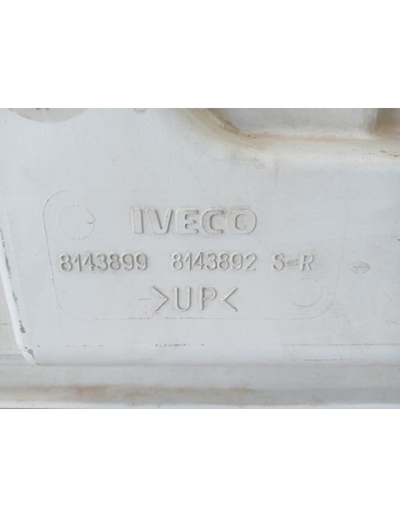 [101161] CALANDRA DELANTERA - IVECO EUROTECH CURSOR (MH) (01/1999 - 12/2003)