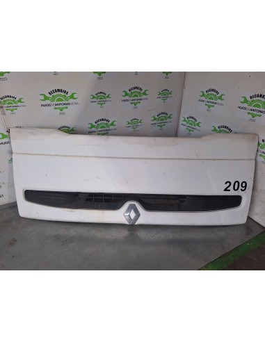 [105929] CALANDRA DELANTERA - RENAULT PREMIUM...