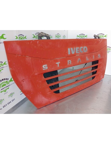 [95912] CALANDRA SUPERIOR - IVECO STRALIS (AS) (01/2012 - 01/2019)