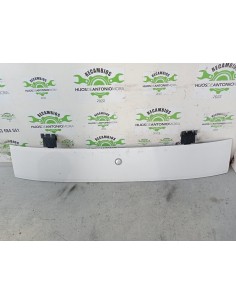 [103388] CAPOT - MERCEDES MB 100 D CAJA CERRADA / COMBI...