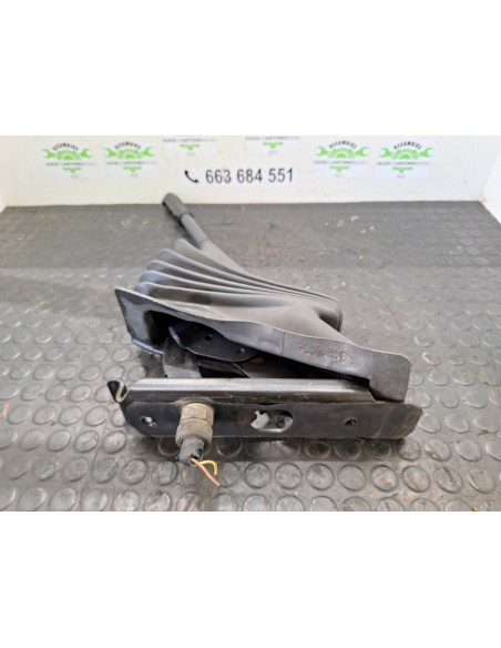 [103414] CARRACA FRENO MANO - MERCEDES MB 100 D CAJA CERRADA / COMBI (01/1987 - 01/1995)