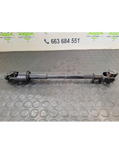 [104147] CAÑA DIRECCION - NISSAN CABSTAR -09.06 (01/2006 - 12/2013)