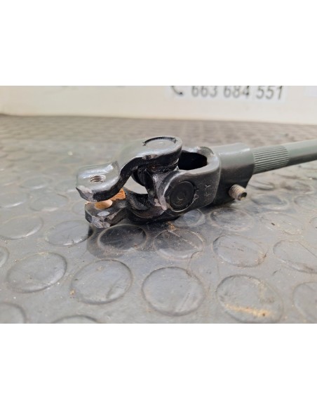 [104147] CAÑA DIRECCION - NISSAN CABSTAR -09.06 (01/2006 - 12/2013)