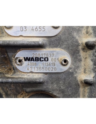 [102050] CENTRALITA CAJA CAMBIOS PARTE...