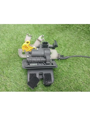 [97975] CERRADURA MALETERO / PORTON - AUDI SQ7...