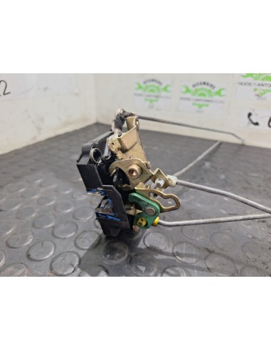 [105257] CERRADURA PUERTA DELANTERA DERECHA -...