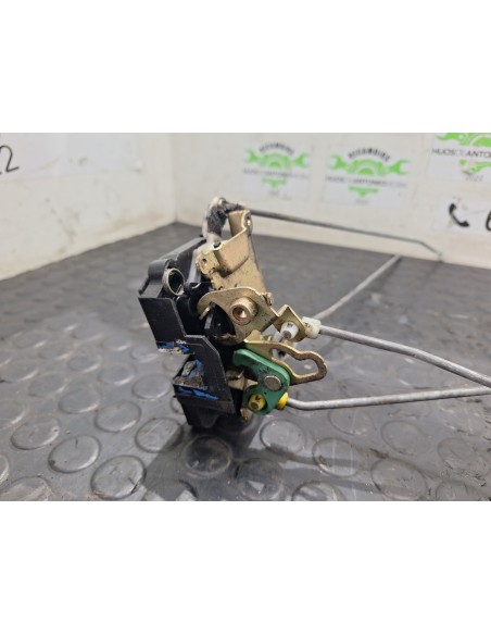 [105257] CERRADURA PUERTA DELANTERA DERECHA - NISSAN ATLEON