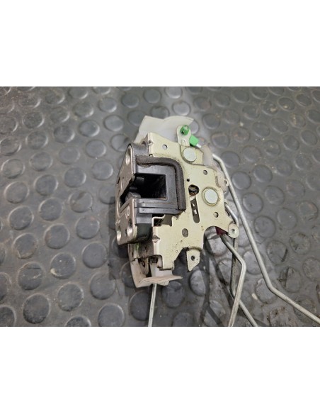 [106316] CERRADURA PUERTA DELANTERA IZQUIERDA  - NISSAN CABSTAR -09.06 (01/2006 - 12/2013)