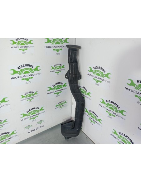 [100136] CHIMENEA FILTRO AIRE - NISSAN CABSTAR E (01/2002 - 12/2003)