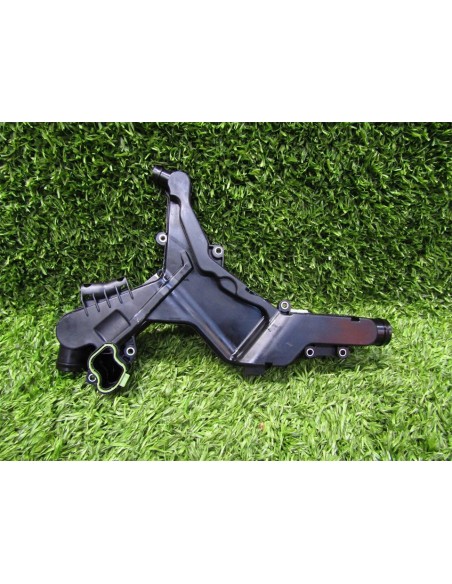 [92924] COLECTOR AIRE - AUDI A8 (D2) (01/1994 - 01/1999)