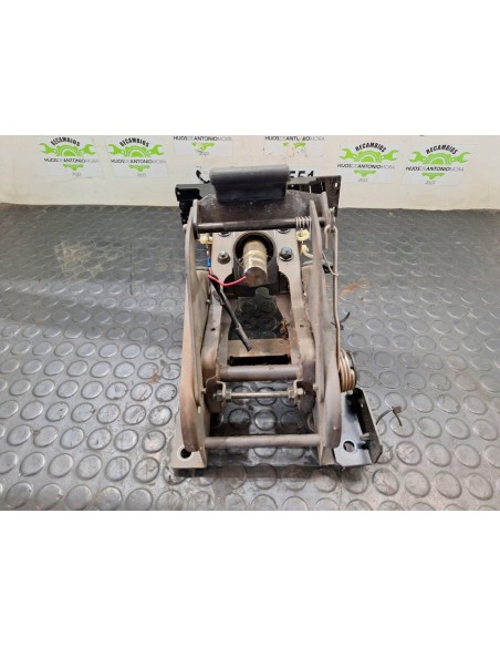 [104332] COLUMNA DIRECCION - RENAULT MIDLUM (01/2000 - 12/2013)