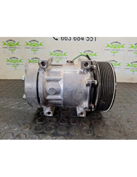 [104662] COMPRESOR AIRE ACONDICIONADO - VOLVO FM 9 2002 - (01/2002 - 01/2005)