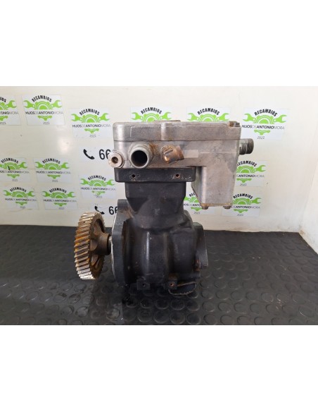 [104146] COMPRESOR AIRE DE MOTOR - IVECO STRALIS (AS) (01/2012 - 01/2019)