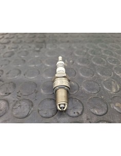 [100447] CONJUNTO BUJIAS - VOLKSWAGEN GOLF IV BERLINA (1J1)