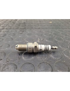 [100447] CONJUNTO BUJIAS - VOLKSWAGEN GOLF IV BERLINA (1J1) 2