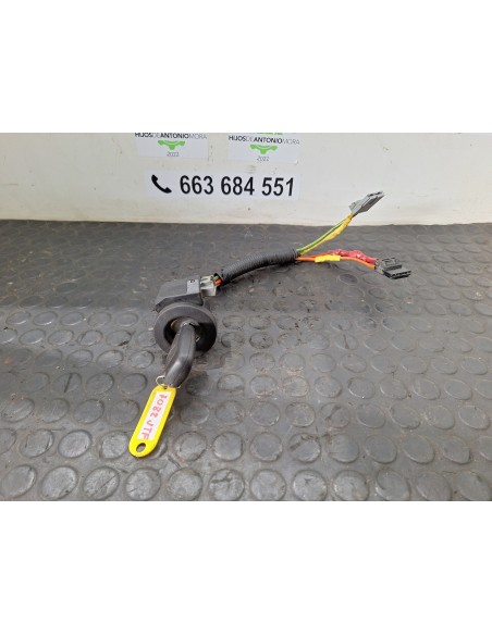 [106340] CONMUTADOR DE ARRANQUE - RENAULT MASTER MAXI CAJA CERRADA (01/2002 - ...)